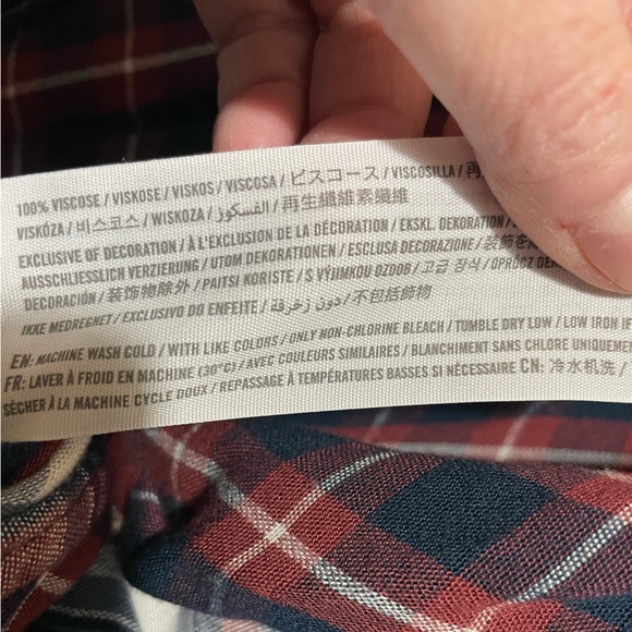 Abercrombie & Fitch Red and Blue Plaid Shirt - Picture 4 of 4